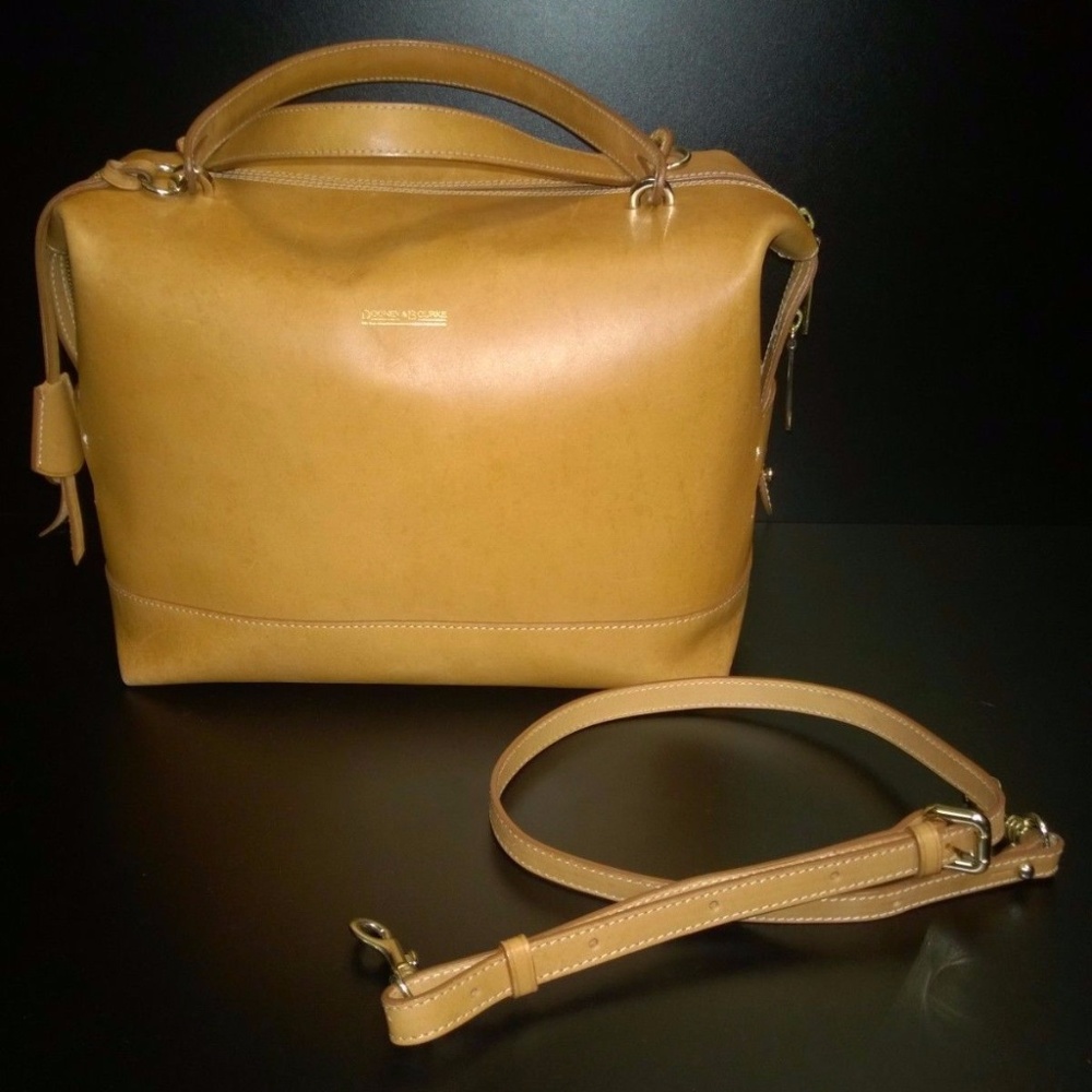 Dooney and Bourke Alto Pia Satchel in Natural